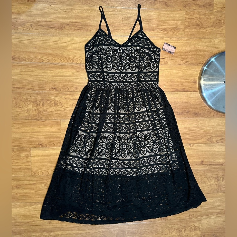 NWT Xhilration Black Lacy Dress - Small